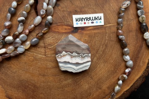 Кружевной агат, бусина свободной формы, №К0626