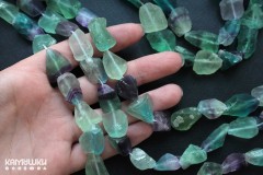 Флюорит, кусочки матовые, набор 8,5 см Флюорит, кусочки матовые, набор 8,5 см