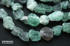 Флюорит зеленый, средние необработанные куски, набор 8 см Флюорит зеленый, средние необработанные куски, набор 8 см