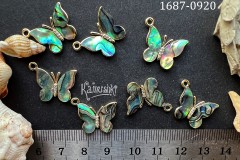 Подвеска "бабочка" с перламутром, 13х17 мм, №1687-0920, 1 шт