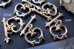 Застежка-тоггл "сердце со стрелами" 14х19 мм №1697, 1 шт Застежка-тоггл "сердце со стрелами" 14х19 мм №1697, 1 шт