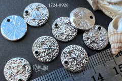 Подвеска "круг со звездами" 12 мм, №1724-0920, 1 шт. Подвеска "круг со звездами" 12 мм, №1724-0920, 1 шт.