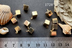 Подвеска "кубик" 6х6 мм, №1728, 1 шт.