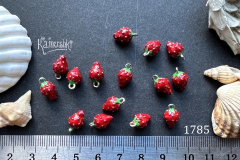 Подвеска с эмалью "земляника" 6х9 мм, №1785, 1 шт