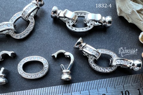 Застежка трехкомпонентная "овал 17 мм" с фианитами, №1832-4, 1 шт. Застежка трехкомпонентная "овал 17 мм" с фианитами, №1832-4, 1 шт.