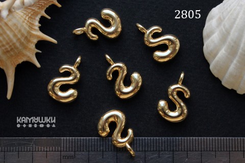 Подвеска объемные буквы, "S", 12х14 мм, №2805, 1 шт