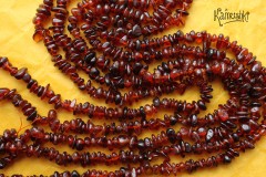Гранат гессонит, крошка, набор 9,5 см Гранат гессонит, крошка, набор 9,5 см