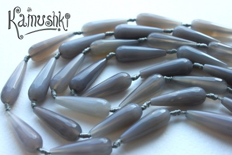Халцедон, крупная капля ограненная