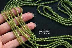 Хризолит, шар граненый 3,5 мм, набор 9,5 см Хризолит, шар граненый 3,5 мм, набор 9,5 см