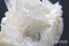 Коллекционный минерал, горный хрусталь, №К0214