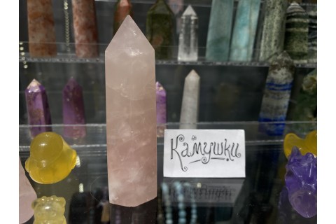 Коллекционный минерал, розовый кварц, №К0234