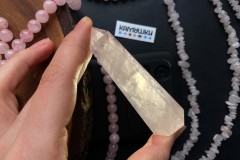 Коллекционный минерал, розовый кварц, №К0528 Коллекционный минерал, розовый кварц, №К0528
