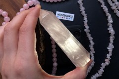 Коллекционный минерал, розовый кварц, №К0529