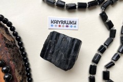 Коллекционный минерал, черный турмалин (шерл), №К0559 Коллекционный минерал, черный турмалин (шерл), №К0559