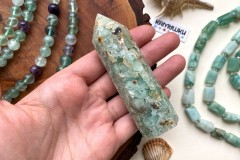 Коллекционный минерал, флюорит матричный, №К0580