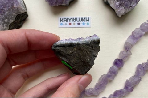 Коллекционный минерал, аметист, №К0921