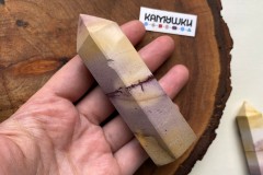 Коллекционный минерал, мукаит с зоной опала, №К0795