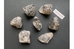 Коллекционный минерал, кварц с включениями, №К0829