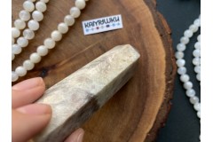 Коллекционный минерал, полевой шпат с эффектом солнечного и лунного камня, № К0880