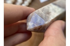 Коллекционный минерал, полевой шпат с эффектом солнечного и лунного камня, № К0880
