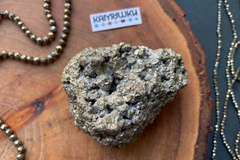 Коллекционный минерал, пирит, №К0884