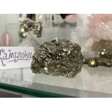 Коллекционный минерал, пирит, №К0135