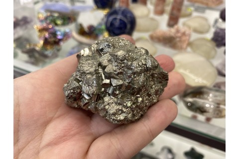 Коллекционный минерал, пирит, №К0135