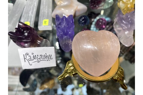 Коллекционный минерал, розовый кварц, сердце №К0161