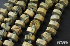 Каолинит с парагонитом, диск произвольной огранки 7х15 мм, набор 7 бусин
