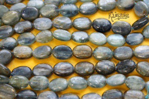 Кианит, плоский овал, 9х12 мм, набор 8 бусин