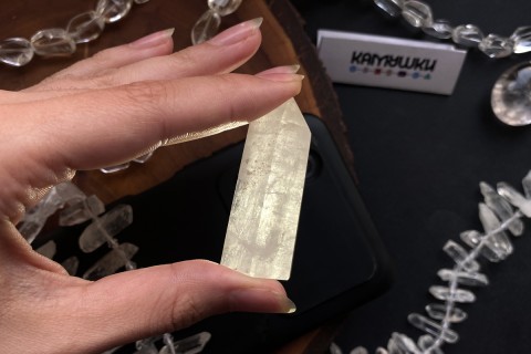 Коллекционный минерал, горный хрусталь, №К0283