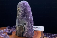 Коллекционный минерал, аметист, №К0295