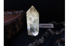 Коллекционный минерал, кварц с включениями хлорита и гематита, №К0497