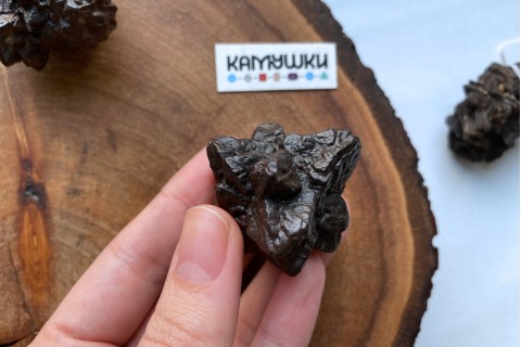 Коллекционный минерал, псевдоморфоза лимонита, №К0896
