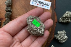 Коллекционный минерал, пирит, №К0792