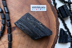 Коллекционный минерал, черный турмалин (шерл), №К0800