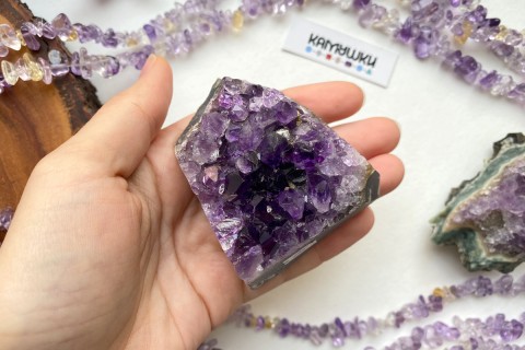 Коллекционный минерал, аметист, №К0453