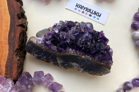 Коллекционный минерал, аметист, №К0408