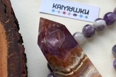 Коллекционный минерал, аметист с агатом, №К0392