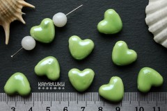 Бусина "сердечко" со светло-зеленой глазурью, композит 14х15 мм, 1 шт