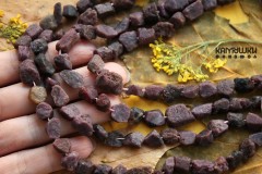 Корунд (рубин), кусочки необработанные, набор 9 см Корунд (рубин), кусочки необработанные, набор 9 см