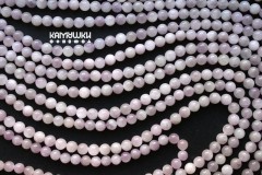 Кунцит светлый, шар гладкий 6 мм, набор 16 бусин
