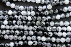 Кварц с шерлом, гладкий шар 4,5 мм, набор 9,5 см Кварц с шерлом, гладкий шар 4,5 мм, набор 9,5 см