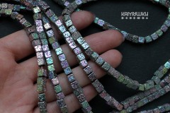 Имитация лавы с покрытием радуга, кубик 4,5 мм, набор 9,5 см