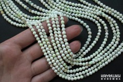 Магнезит с опалом, шар гладкий 4 мм, набор 9,5 см
