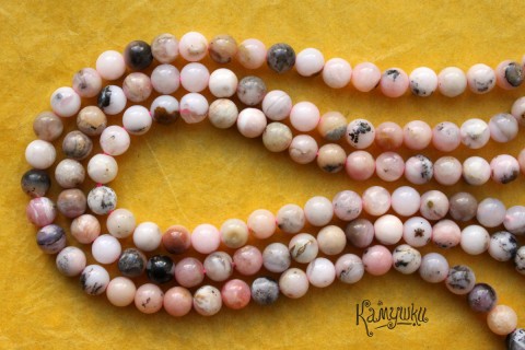 Опал розовый, шар гладкий 6 мм, набор 17 бусин