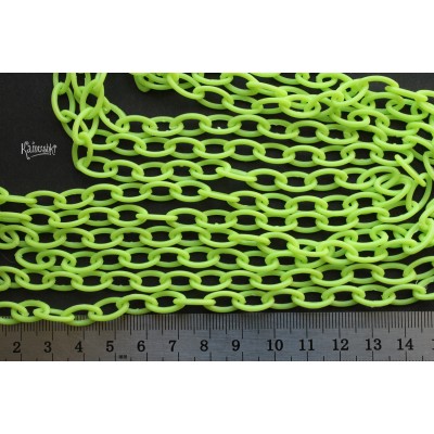 Цепь пластиковая, зеленая, звено 13х7 мм, отрезок 50 см 