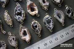 Срез кружевного агата с друзой кварца, "серебро", подвеска-коннектор, 1 шт