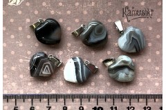Подвеска из агата бразильского, "сердечко". 1 шт