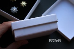 Коробочка подарочная белая 90х90 мм, 1 шт Коробочка подарочная белая 90х90 мм, 1 шт
